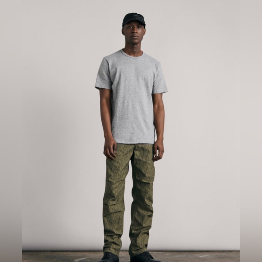 Rag & Bone Classic Flame Short Sleeve Tee in Heathered Grey